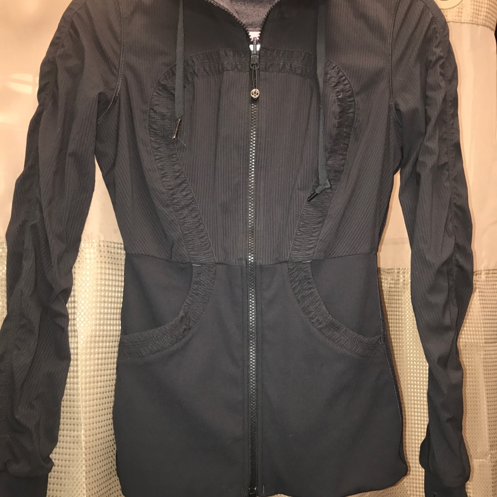 Lululemon Women's Reversible Dance Studio Jacket